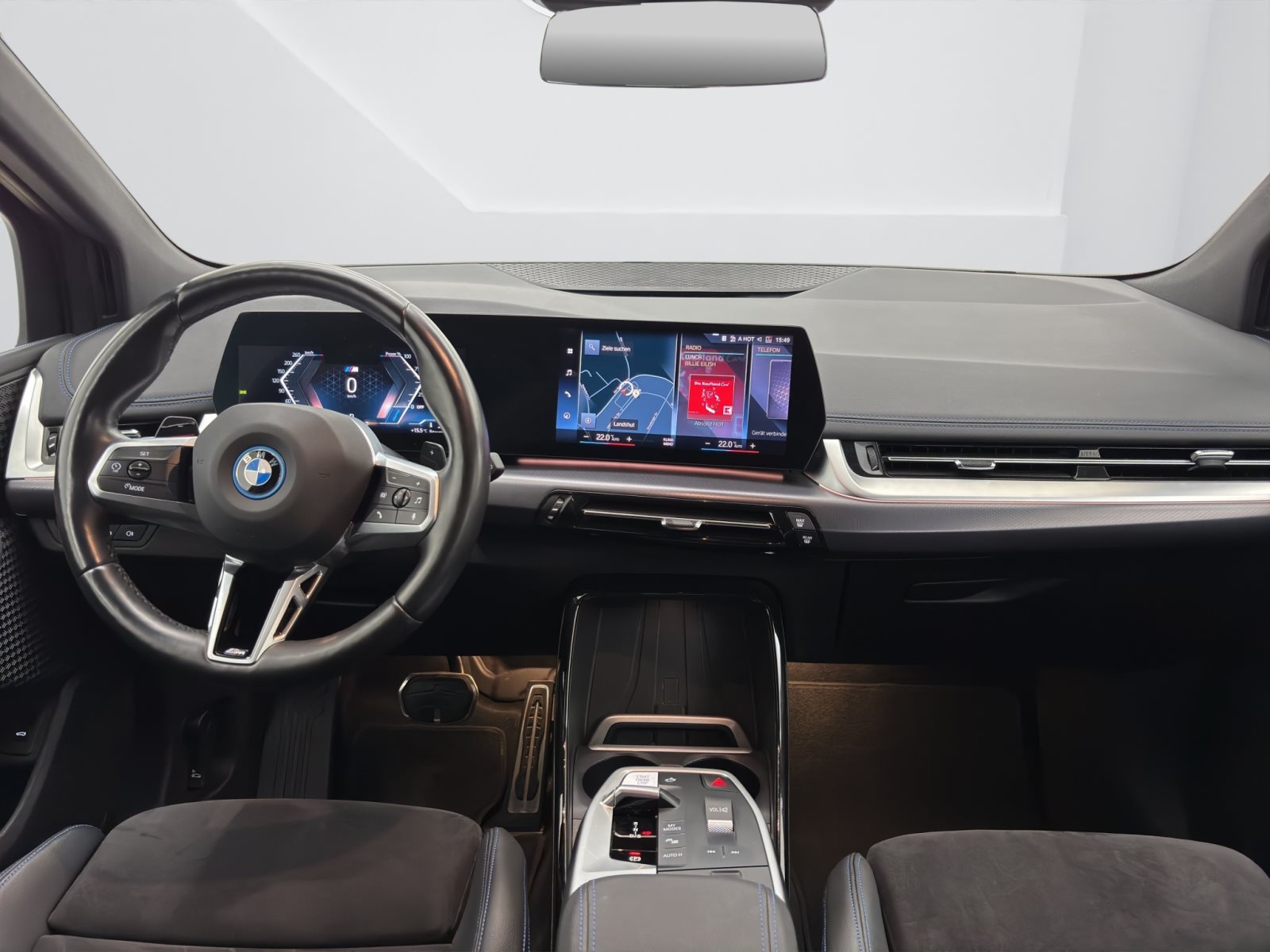 Fahrzeugabbildung BMW 225e xDrive Active Tourer [M Sport, ACC, RFK]