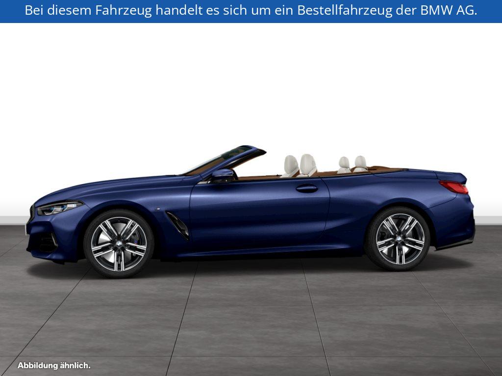 Fahrzeugabbildung BMW 840i Cabrio