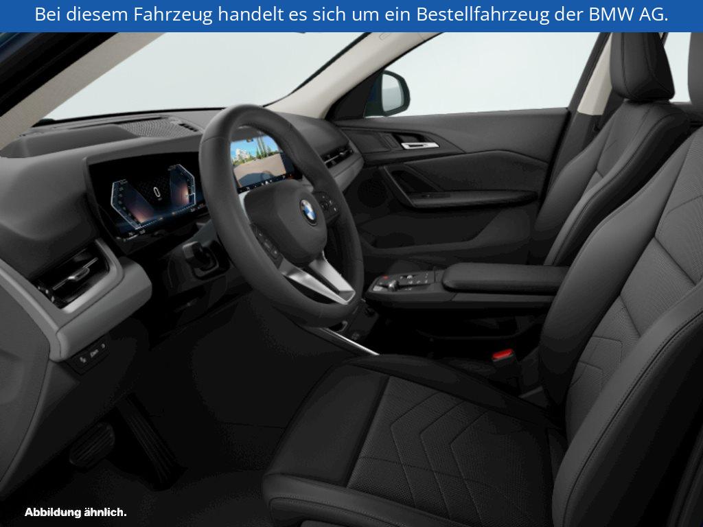 Fahrzeugabbildung BMW X2 sDrive20i