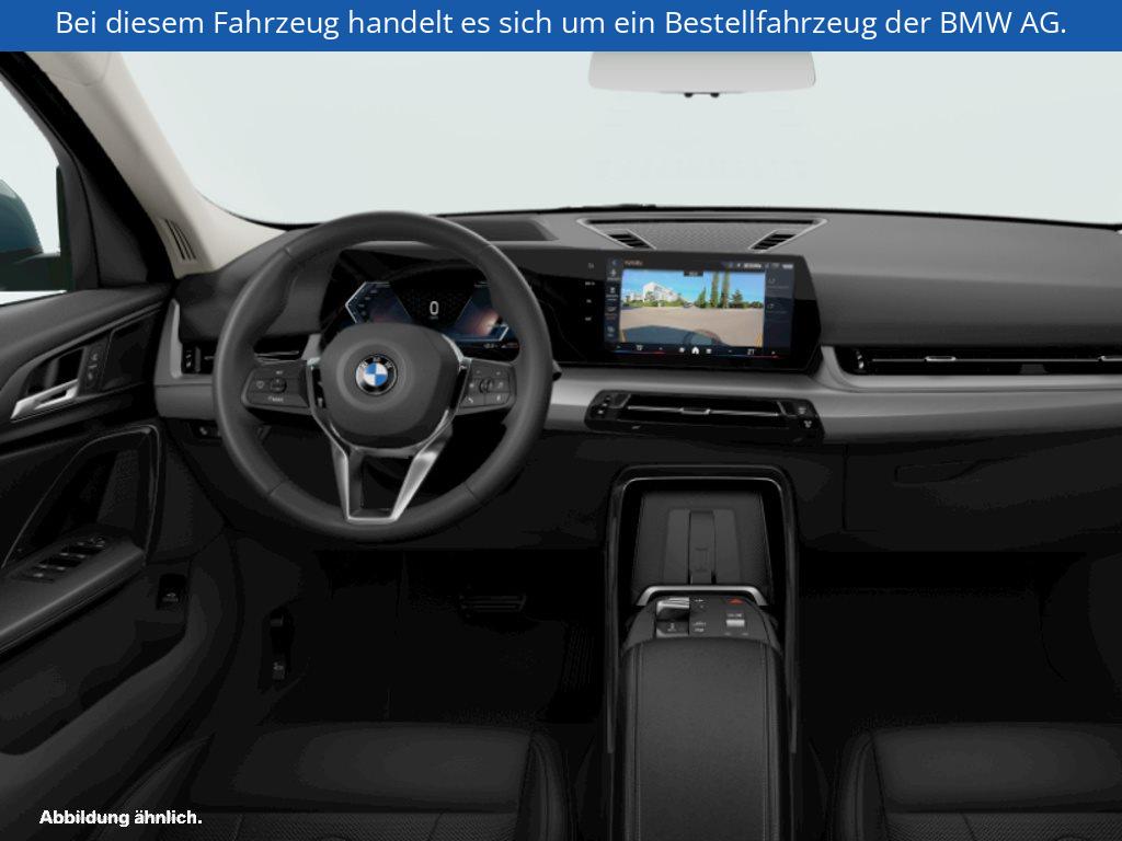 Fahrzeugabbildung BMW X2 sDrive20i