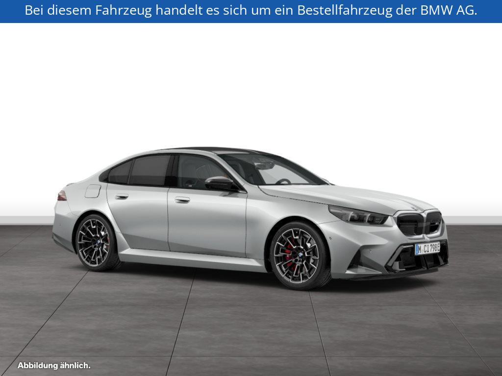 Fahrzeugabbildung BMW M5 Limousine