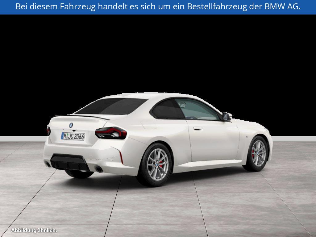 Fahrzeugabbildung BMW 218i Coupé