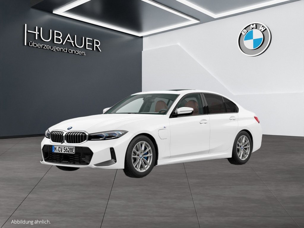 BMW 330e Limousine