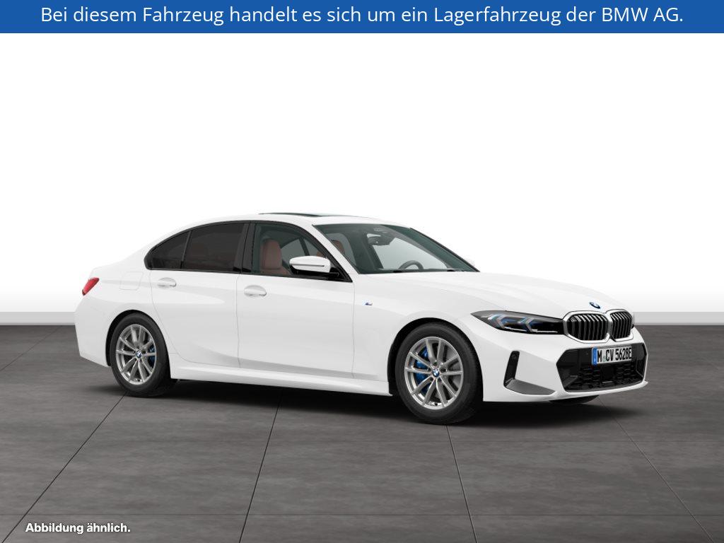 Fahrzeugabbildung BMW 330e Limousine