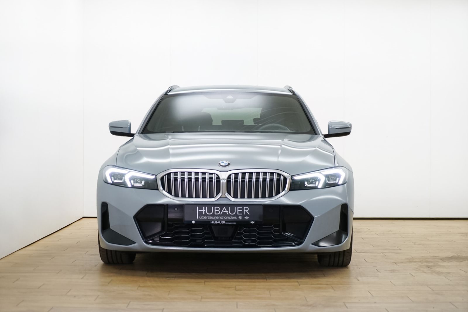 Fahrzeugabbildung BMW 320d Touring [M Sport, AHK, ACC, RFK, SHZ]