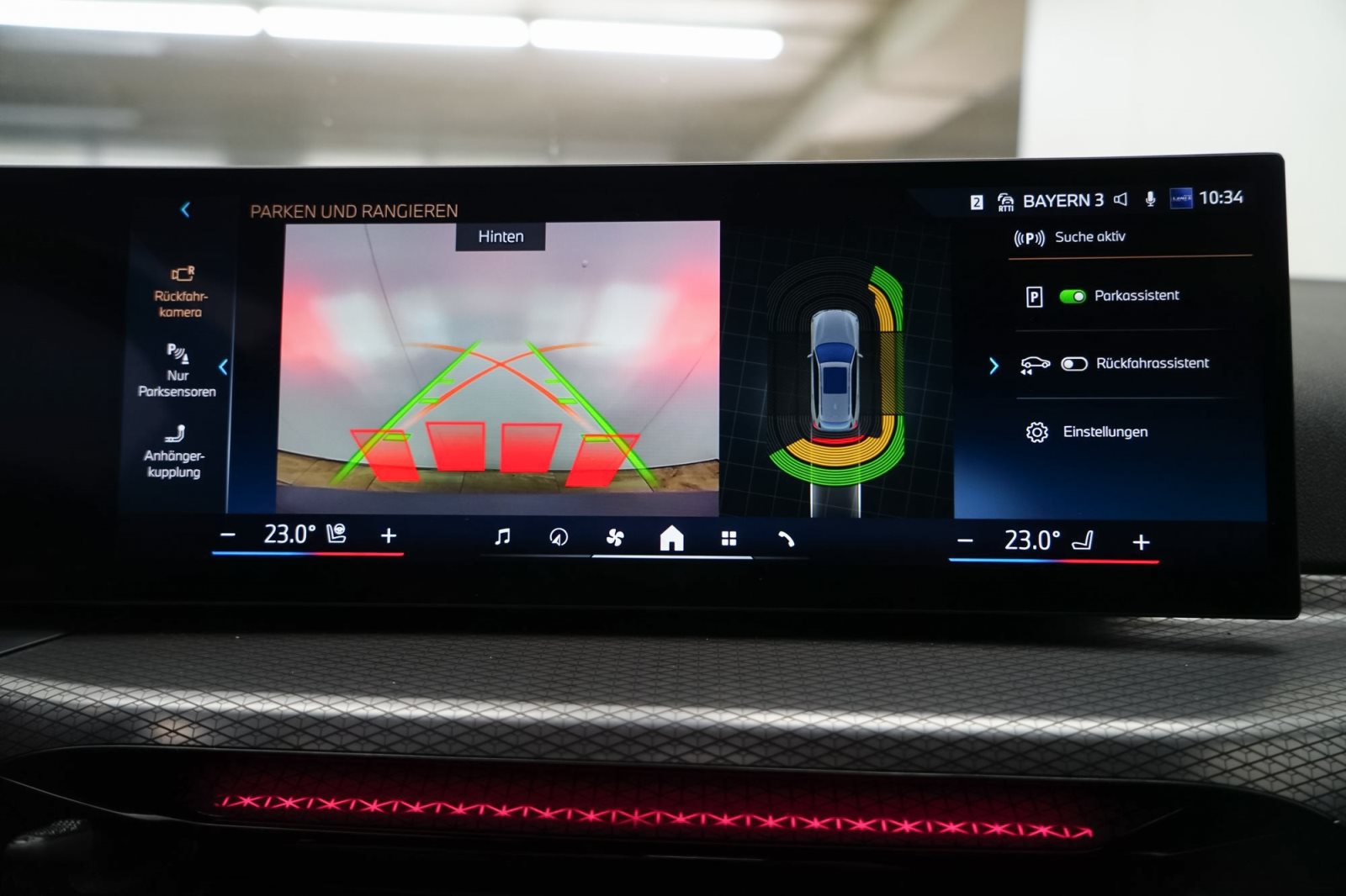 Fahrzeugabbildung BMW 320d Touring [M Sport, AHK, ACC, RFK, SHZ]