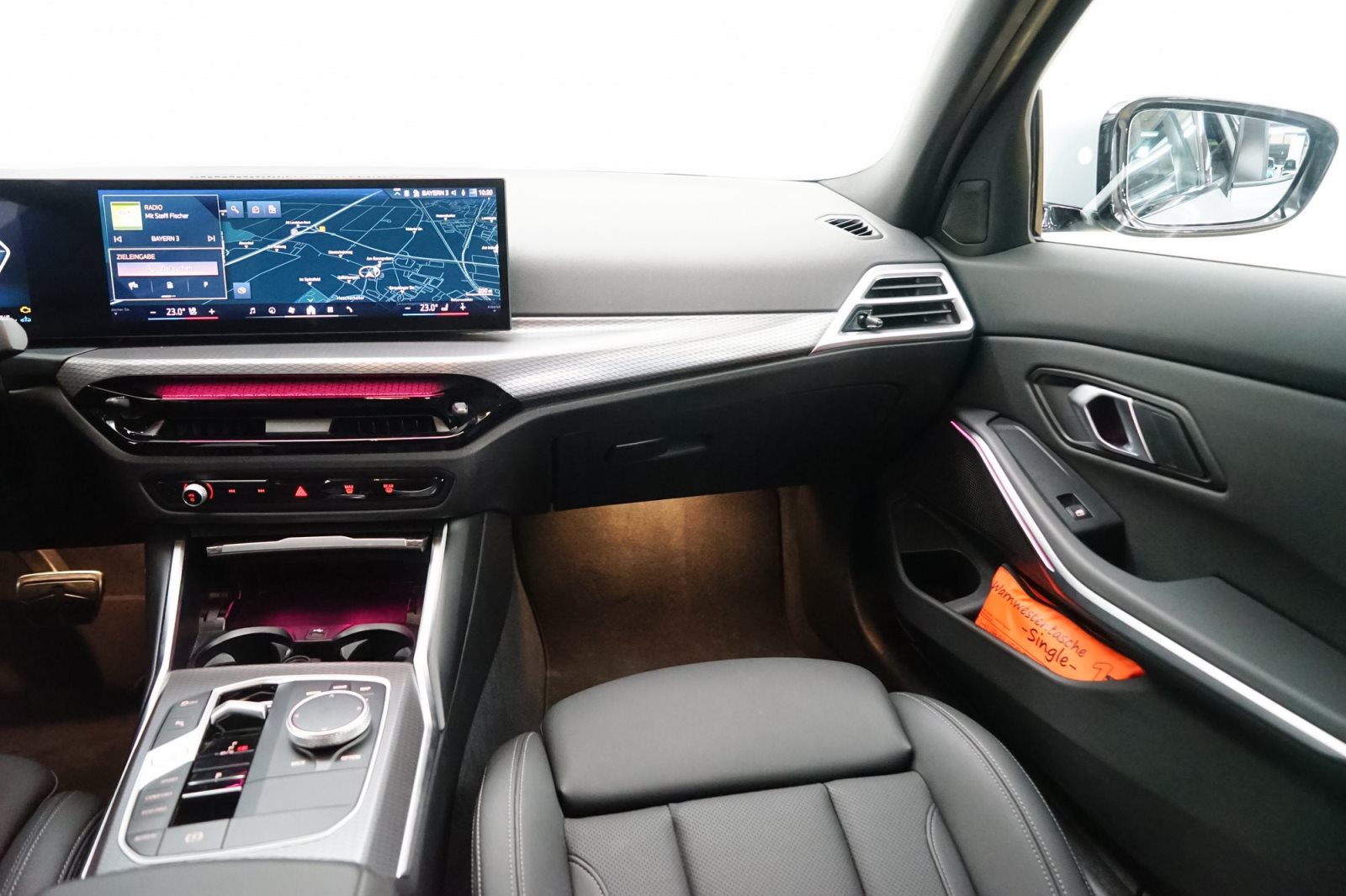 Fahrzeugabbildung BMW 320d Touring [M Sport, AHK, ACC, RFK, SHZ]