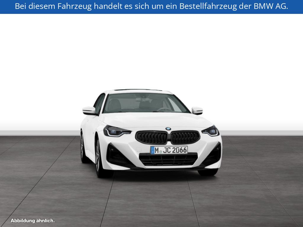 Fahrzeugabbildung BMW 218i Coupé