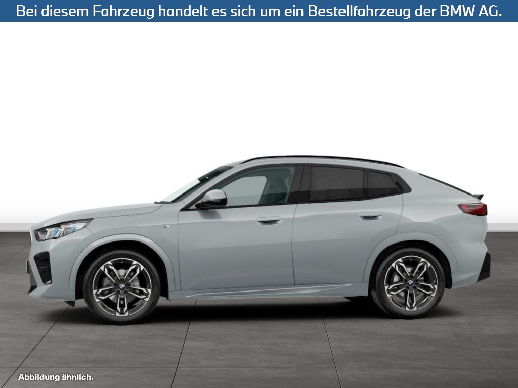 Fahrzeugabbildung BMW X2 sDrive18d