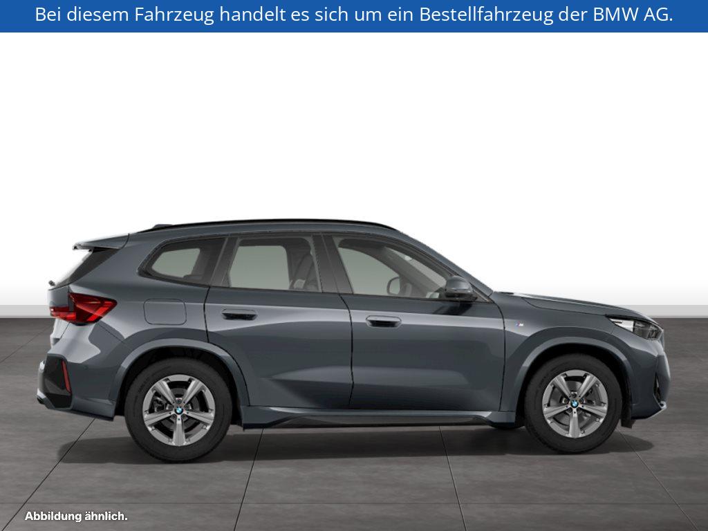 Fahrzeugabbildung BMW X1 sDrive20i