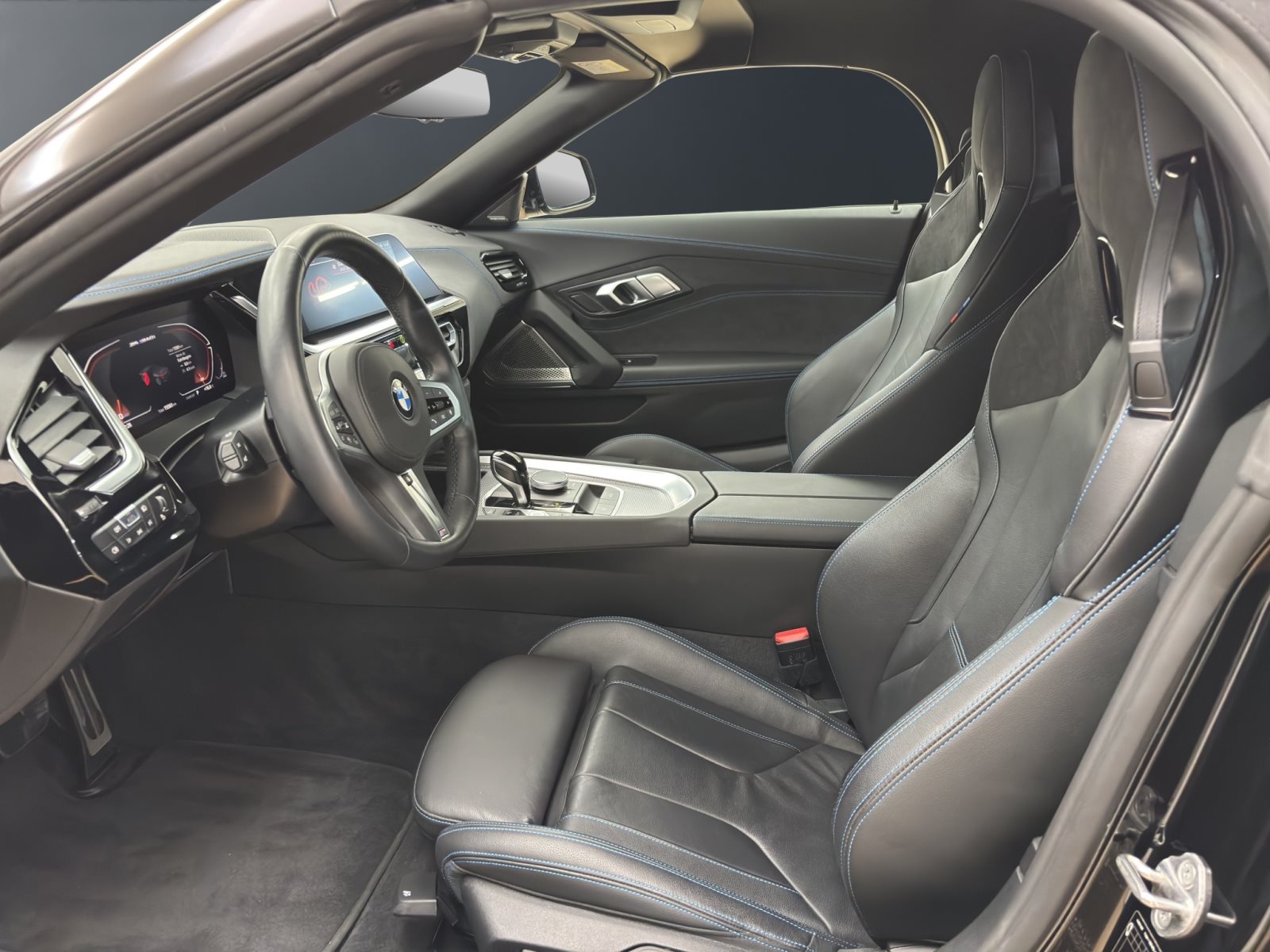 Fahrzeugabbildung BMW Z4 M40i [LC Prof, HUD, ACC, h&k Sound, RFK, LED]