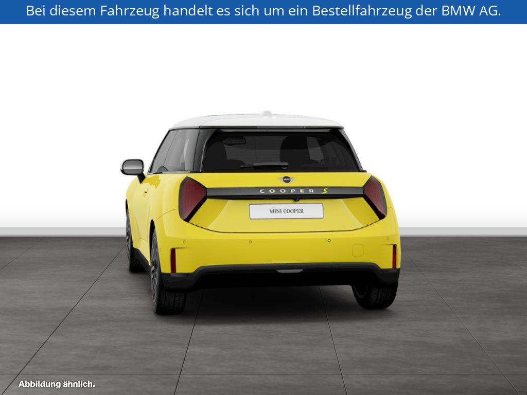 Fahrzeugabbildung MINI Cooper SE