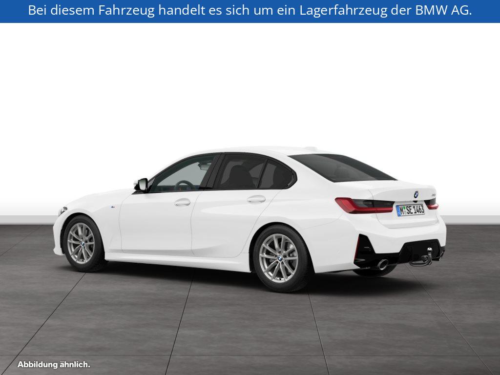Fahrzeugabbildung BMW 320i Limousine