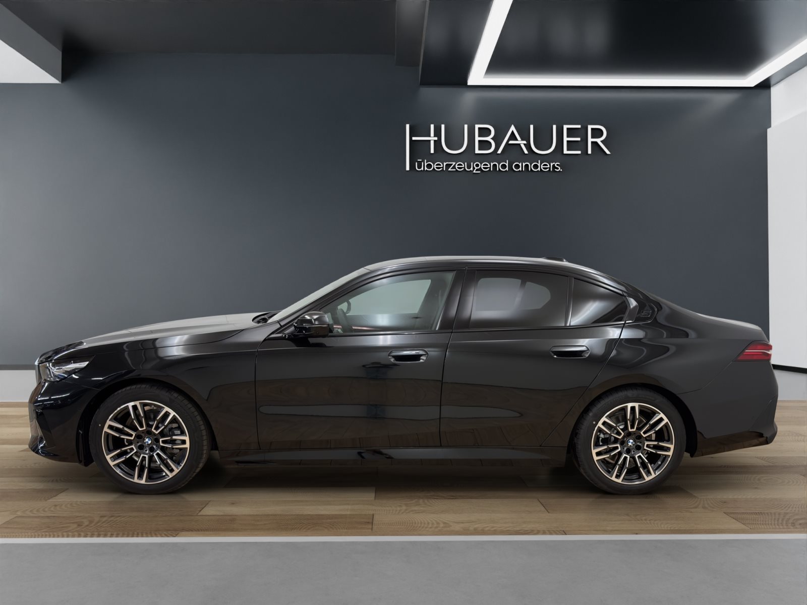 Fahrzeugabbildung BMW 520d xDrive Limousine [M Sport, HUD, ACC, 19 LMR]
