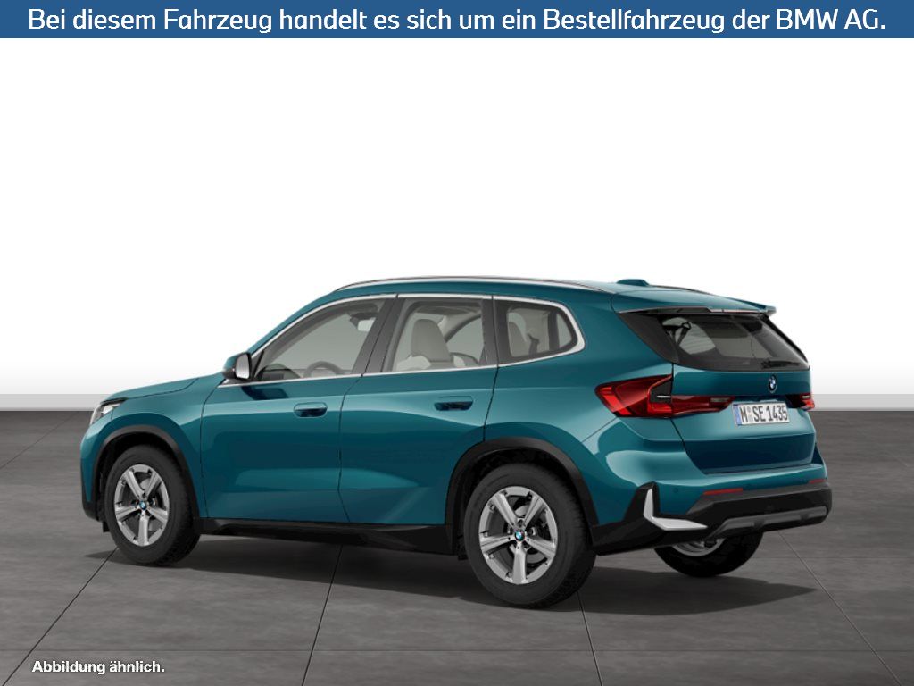 Fahrzeugabbildung BMW X1 sDrive18i SAV