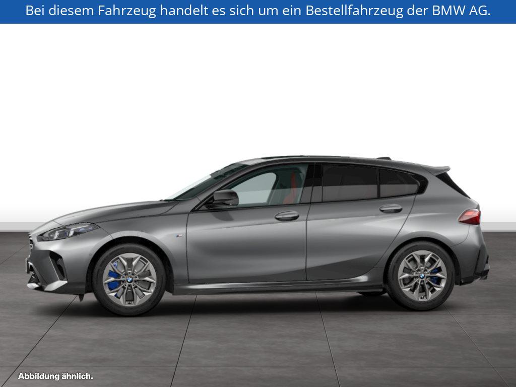 Fahrzeugabbildung BMW M135 xDrive