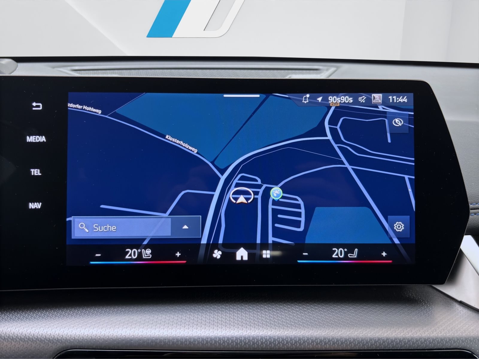 Fahrzeugabbildung BMW iX1 xDrive30 [M Sport, HUD, Pano, HK Sound, AHK]