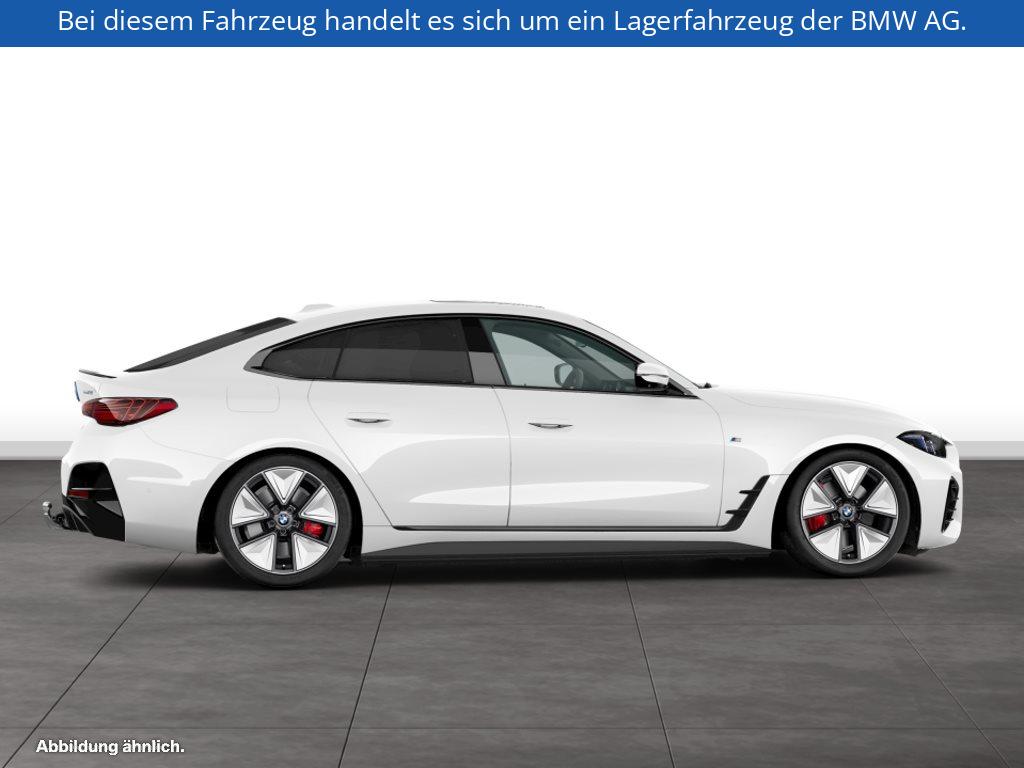 Fahrzeugabbildung BMW i4 xDrive40 Gran Coupé