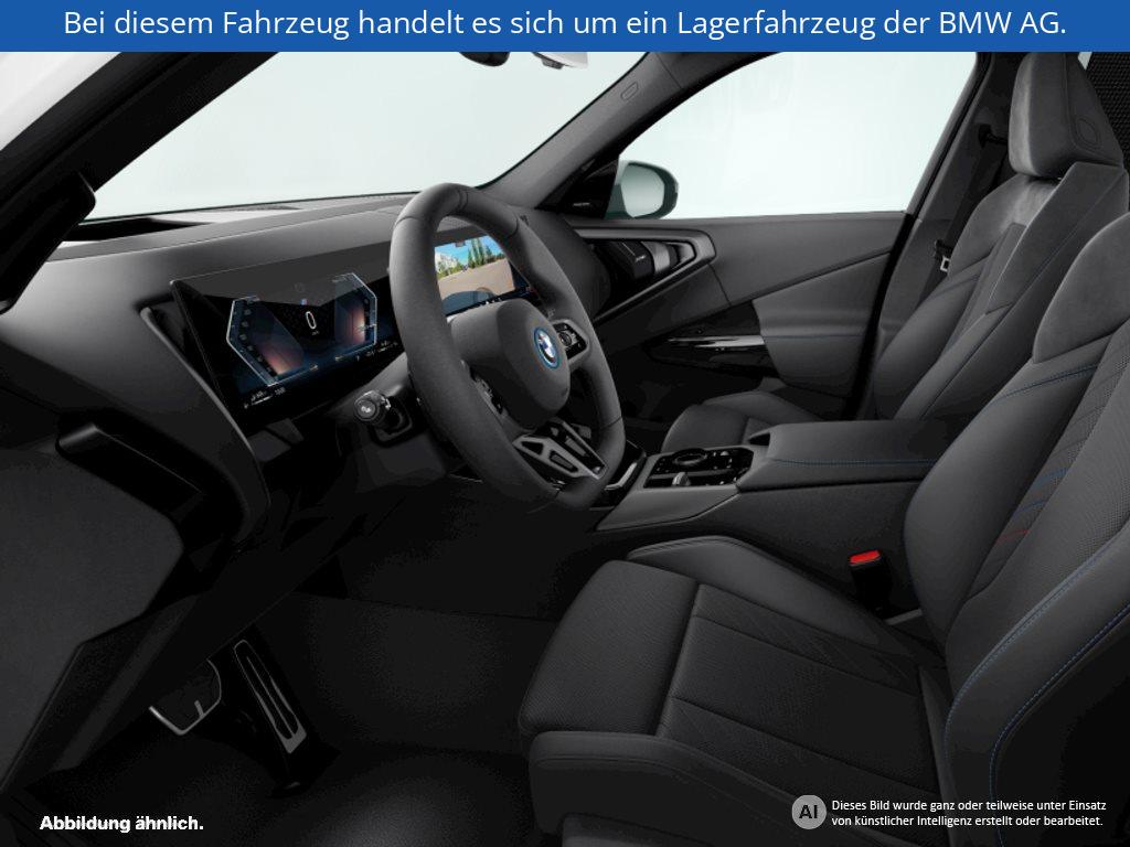Fahrzeugabbildung BMW X3 30e xDrive