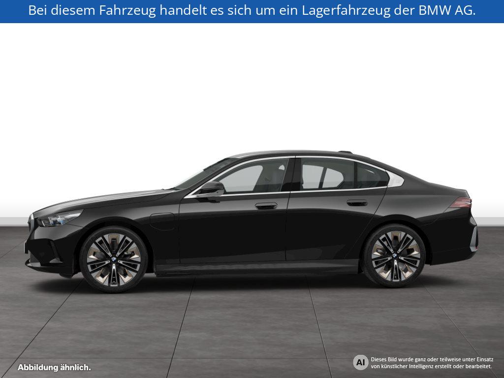 Fahrzeugabbildung BMW 550e xDrive Limousine