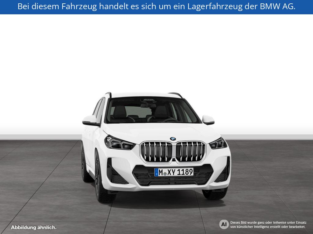 Fahrzeugabbildung BMW X1 sDrive20i