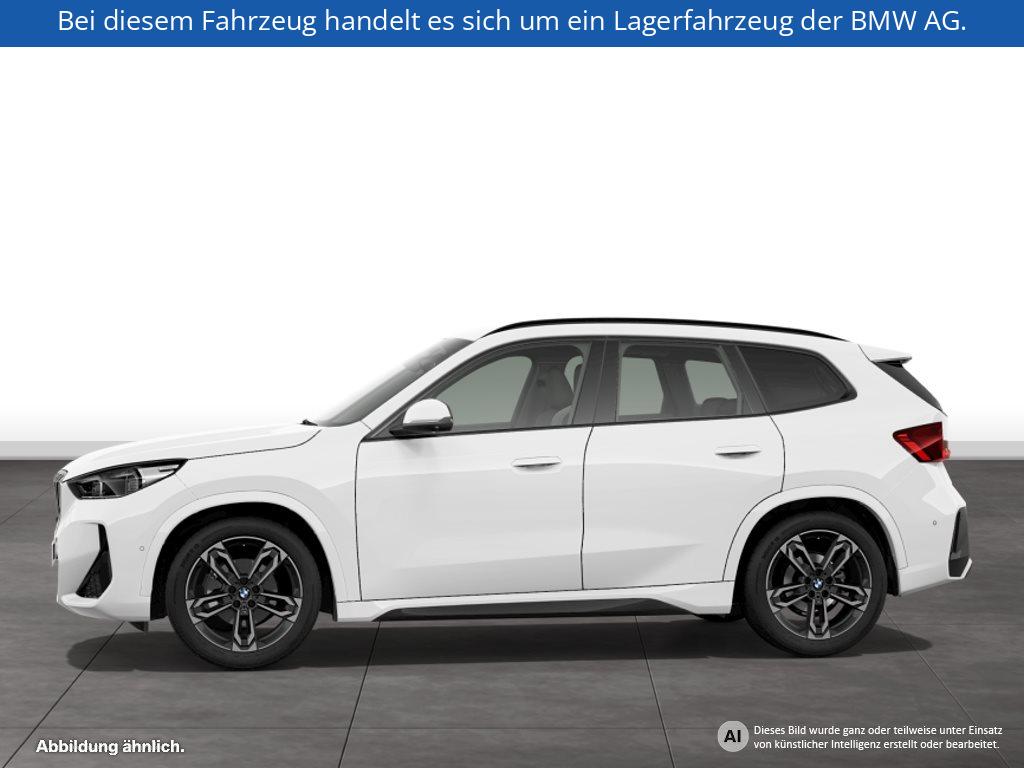 Fahrzeugabbildung BMW X1 sDrive20i