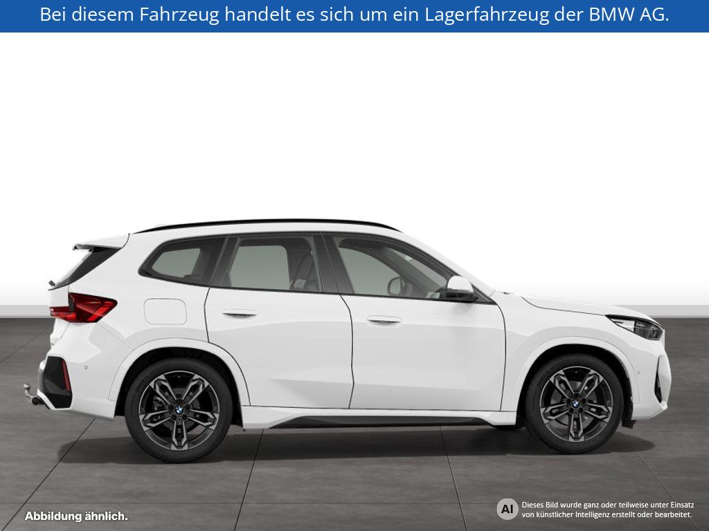 Fahrzeugabbildung BMW X1 sDrive20i