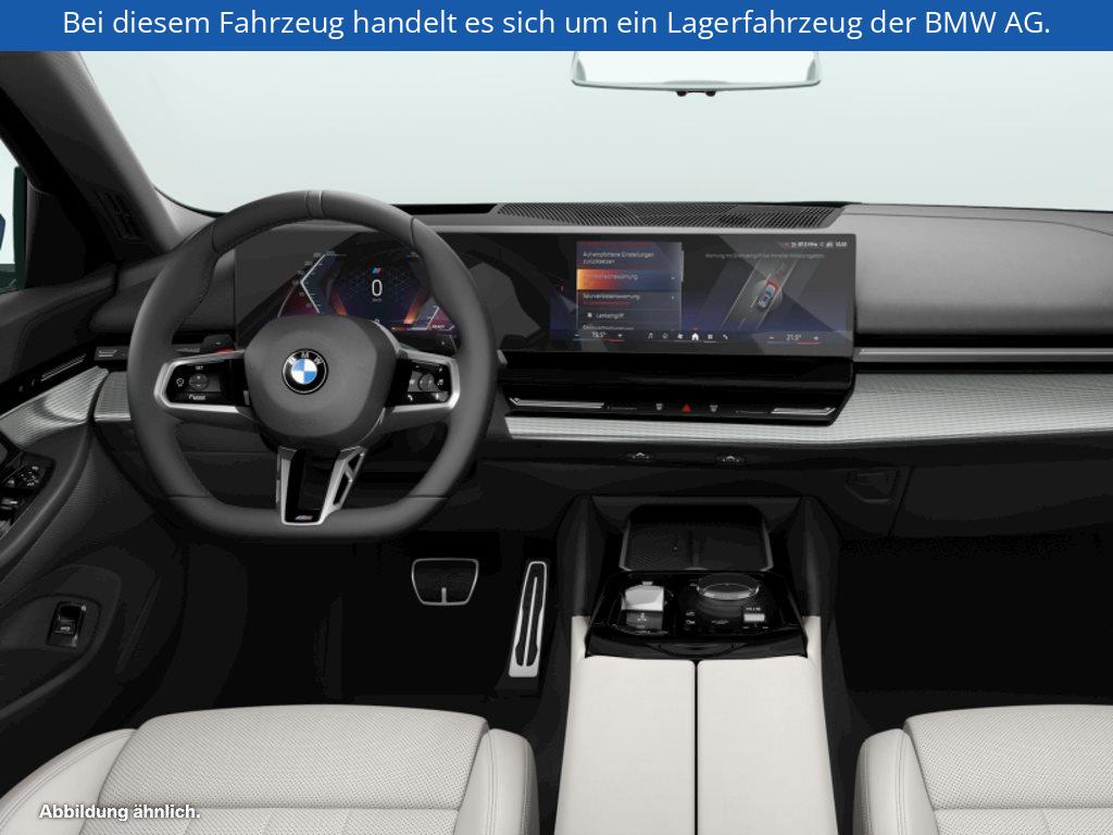 Fahrzeugabbildung BMW 540d xDrive Touring