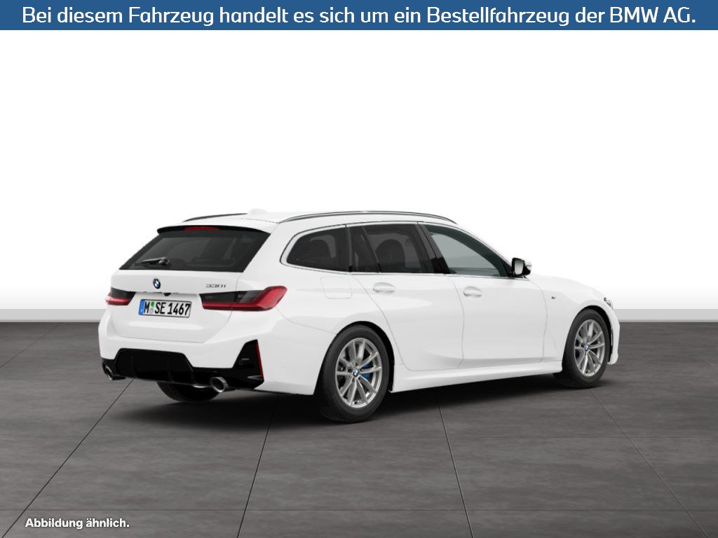 Fahrzeugabbildung BMW 330i Touring