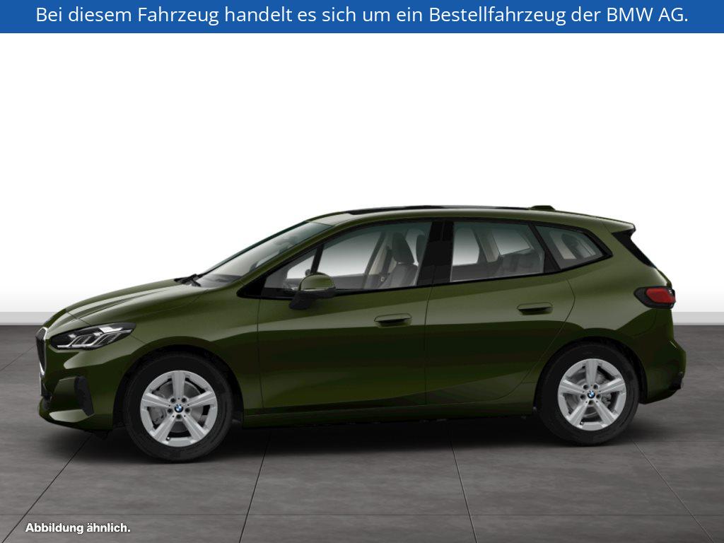Fahrzeugabbildung BMW 220i Active Tourer
