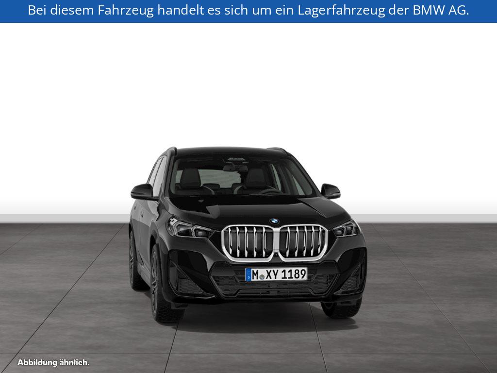 Fahrzeugabbildung BMW X1 xDrive23i