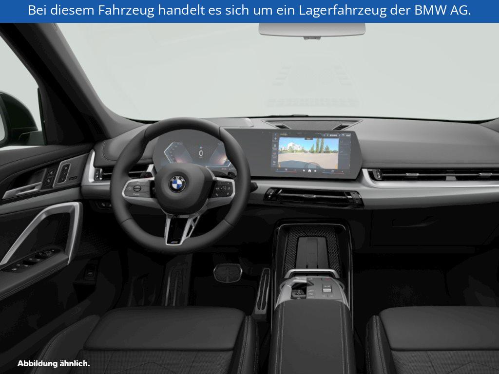 Fahrzeugabbildung BMW X1 xDrive23i