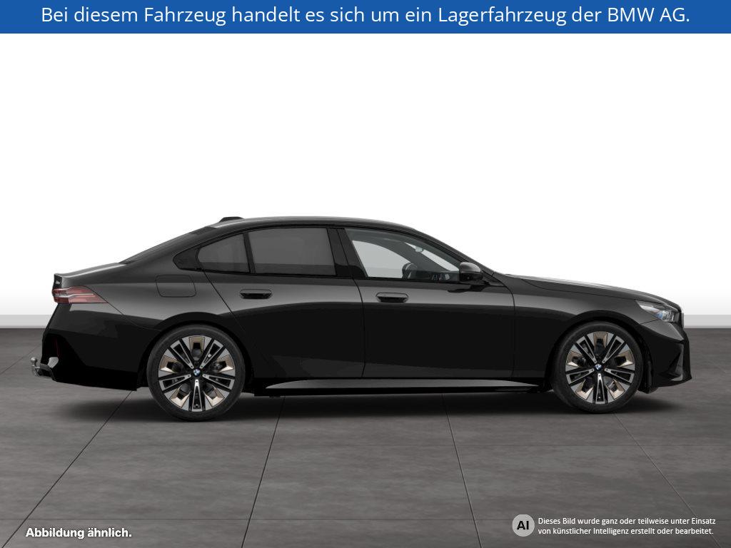 Fahrzeugabbildung BMW 520d xDrive Limousine