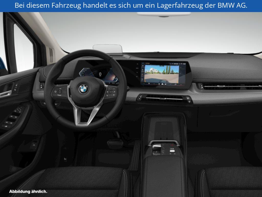 Fahrzeugabbildung BMW 220i Active Tourer