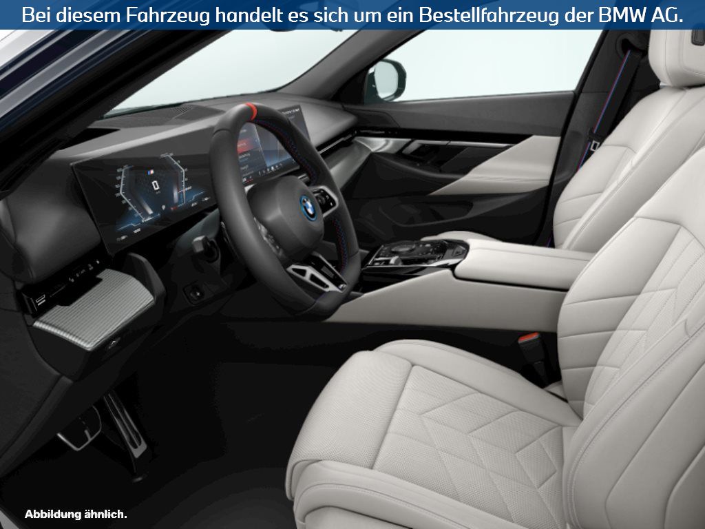Fahrzeugabbildung BMW i5 M60 xDrive Touring