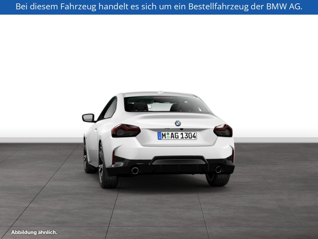 Fahrzeugabbildung BMW 218i Coupé