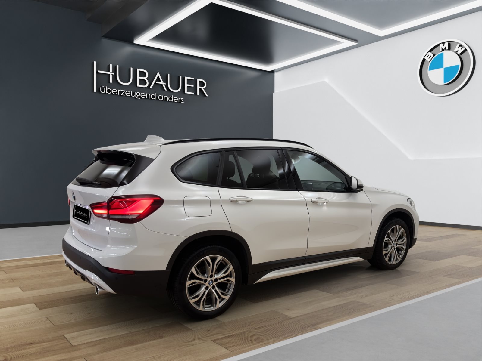 Fahrzeugabbildung BMW X1 xDrive18d [Sport Line, Navi, RFK, LED, SHZ]