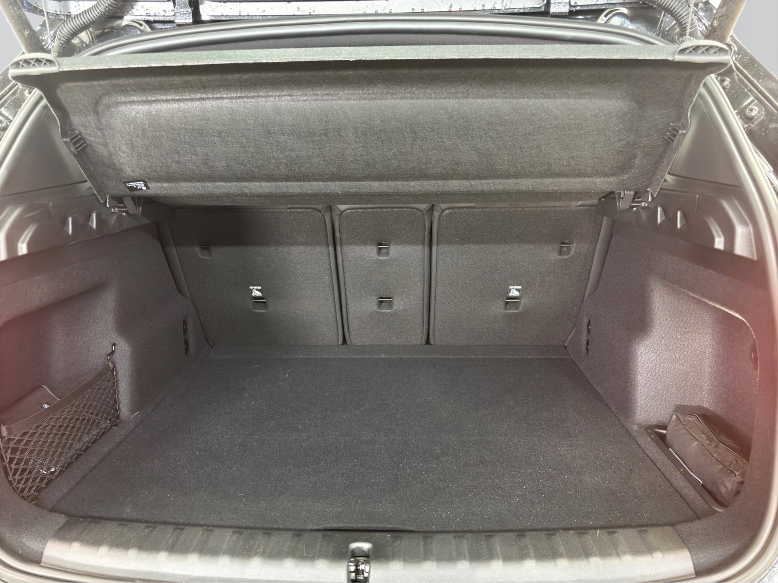 Fahrzeugabbildung BMW X1 sDrive20i [M Sport, AHK, ACC, RFK, SHZ, 18 LMR]