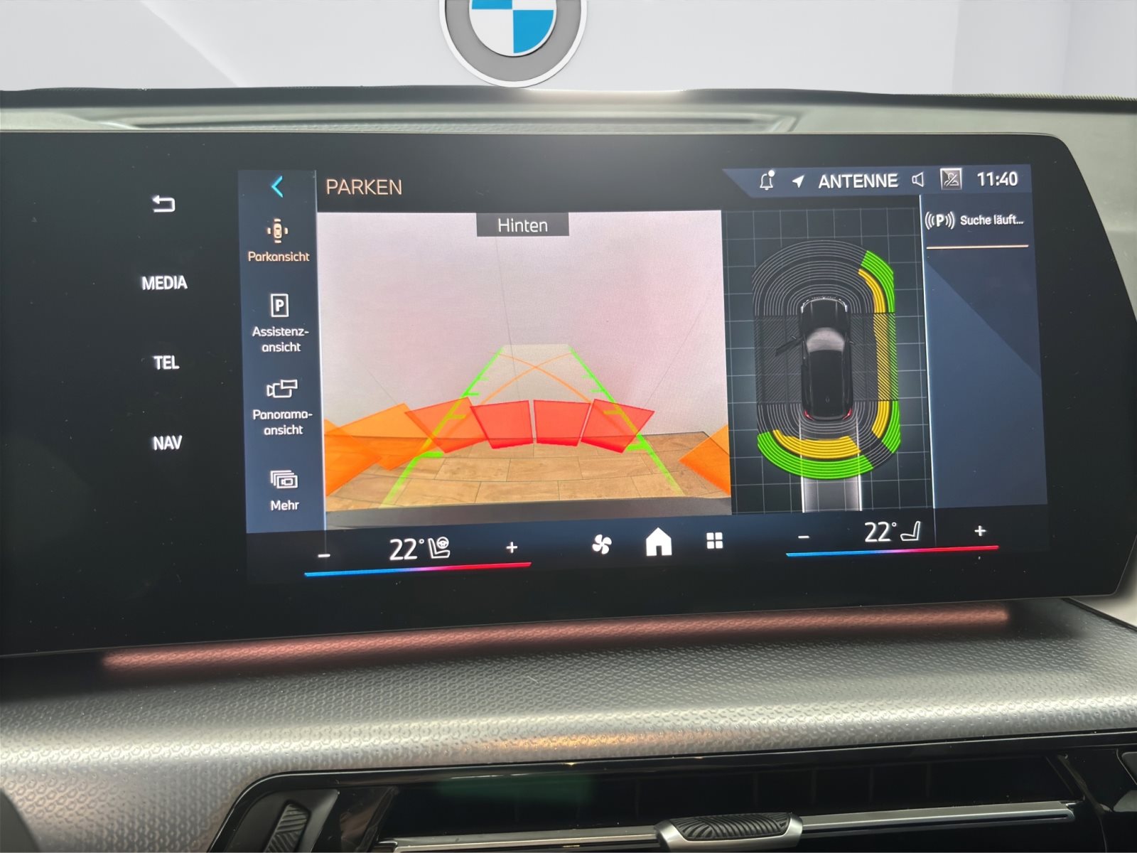 Fahrzeugabbildung BMW X1 sDrive20i [M Sport, AHK, ACC, RFK, SHZ, 18 LMR]
