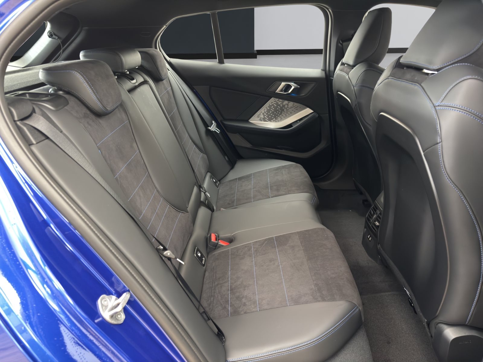 Fahrzeugabbildung BMW 120 [M Sport, Navi, 19 LMR, RFK, SHZ, LED] DAB