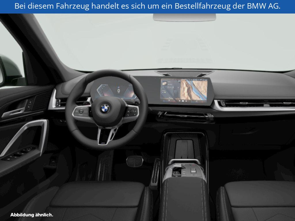 Fahrzeugabbildung BMW X1 sDrive20i