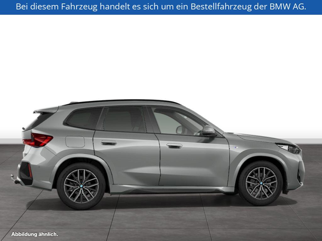 Fahrzeugabbildung BMW X1 sDrive20i