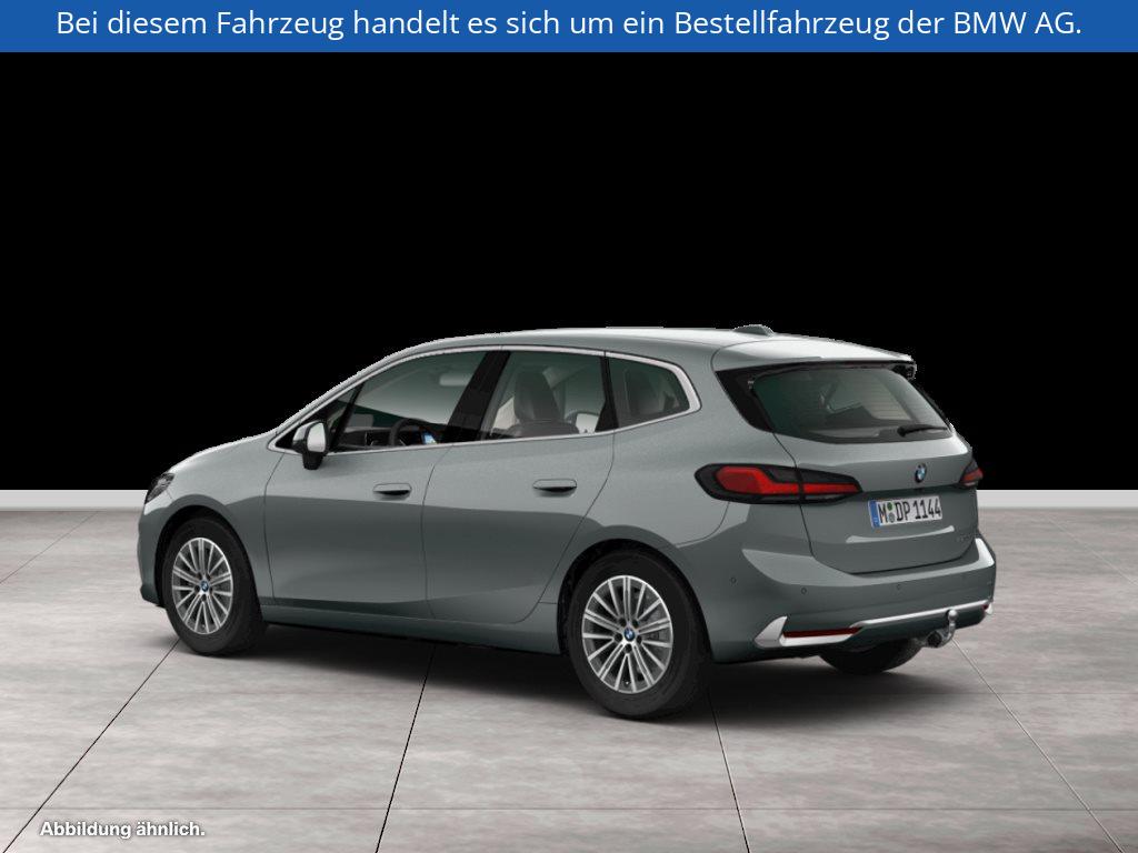 Fahrzeugabbildung BMW 220i Active Tourer