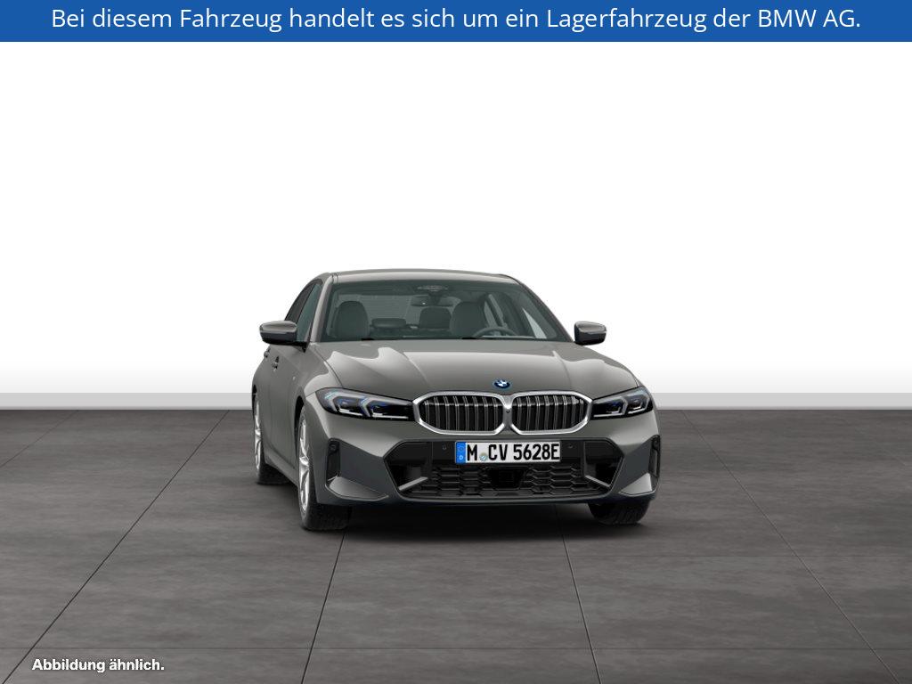 Fahrzeugabbildung BMW 330e xDrive Limousine