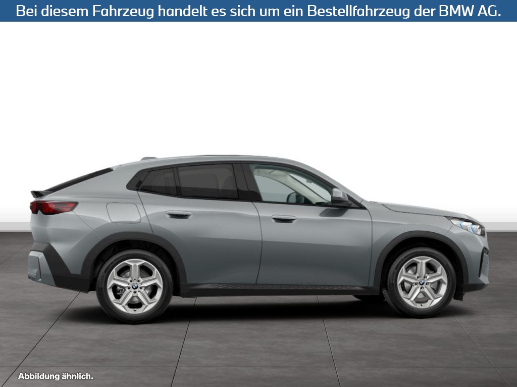 Fahrzeugabbildung BMW X2 sDrive18d