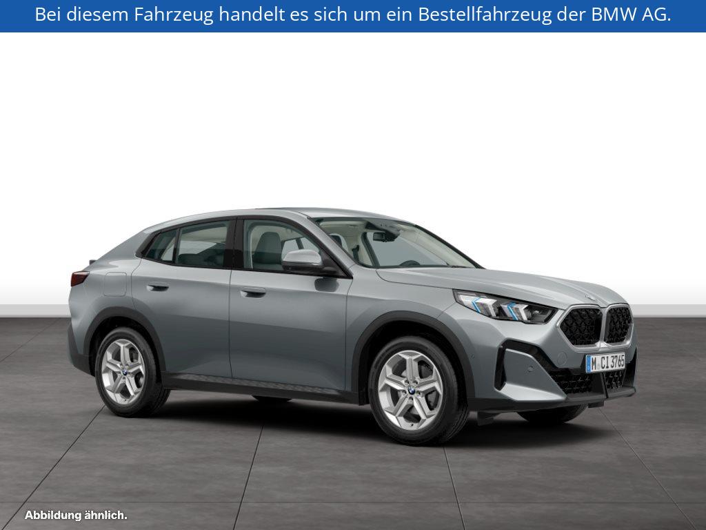 Fahrzeugabbildung BMW X2 sDrive20d