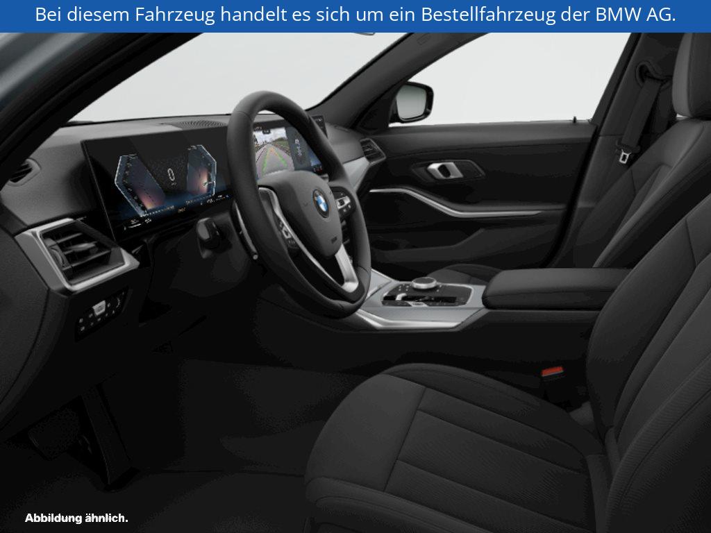 Fahrzeugabbildung BMW 318i Touring