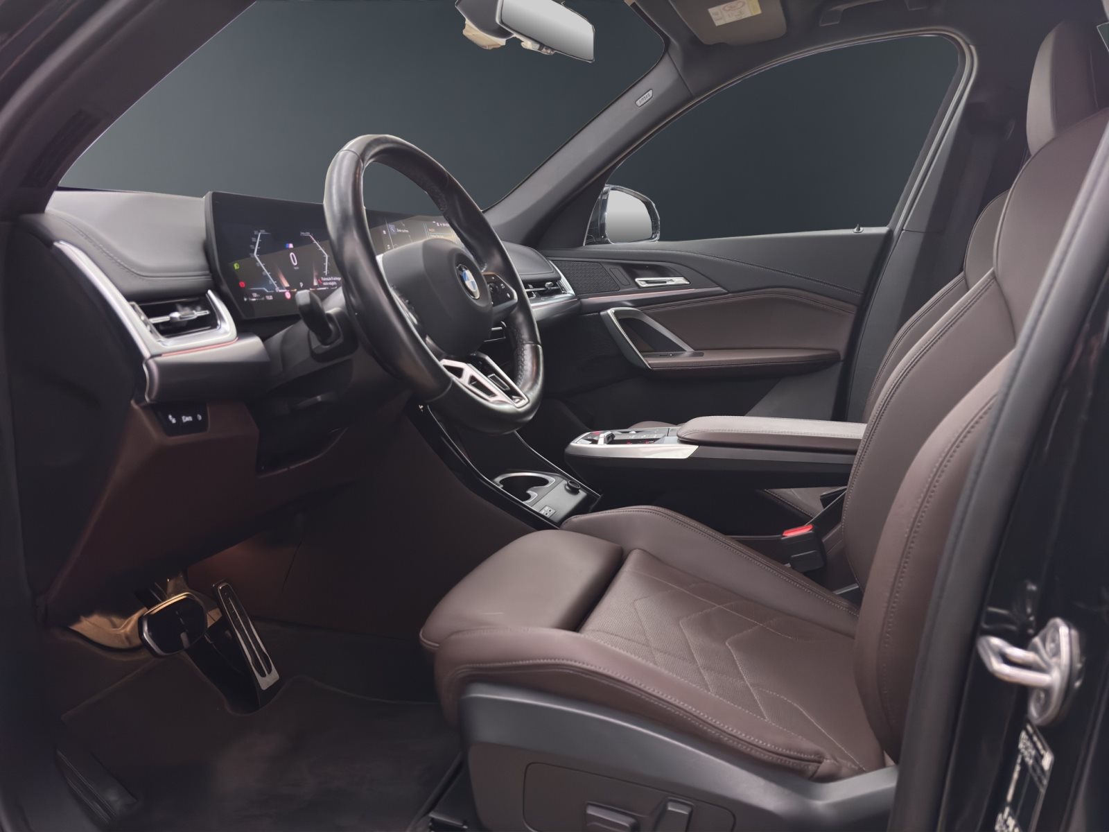 Fahrzeugabbildung BMW X1 xDrive23i [M Sport, ACC, RFK, AHK, LED, SHZ]