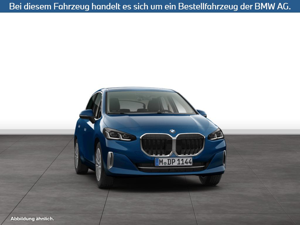 Fahrzeugabbildung BMW 220i Active Tourer