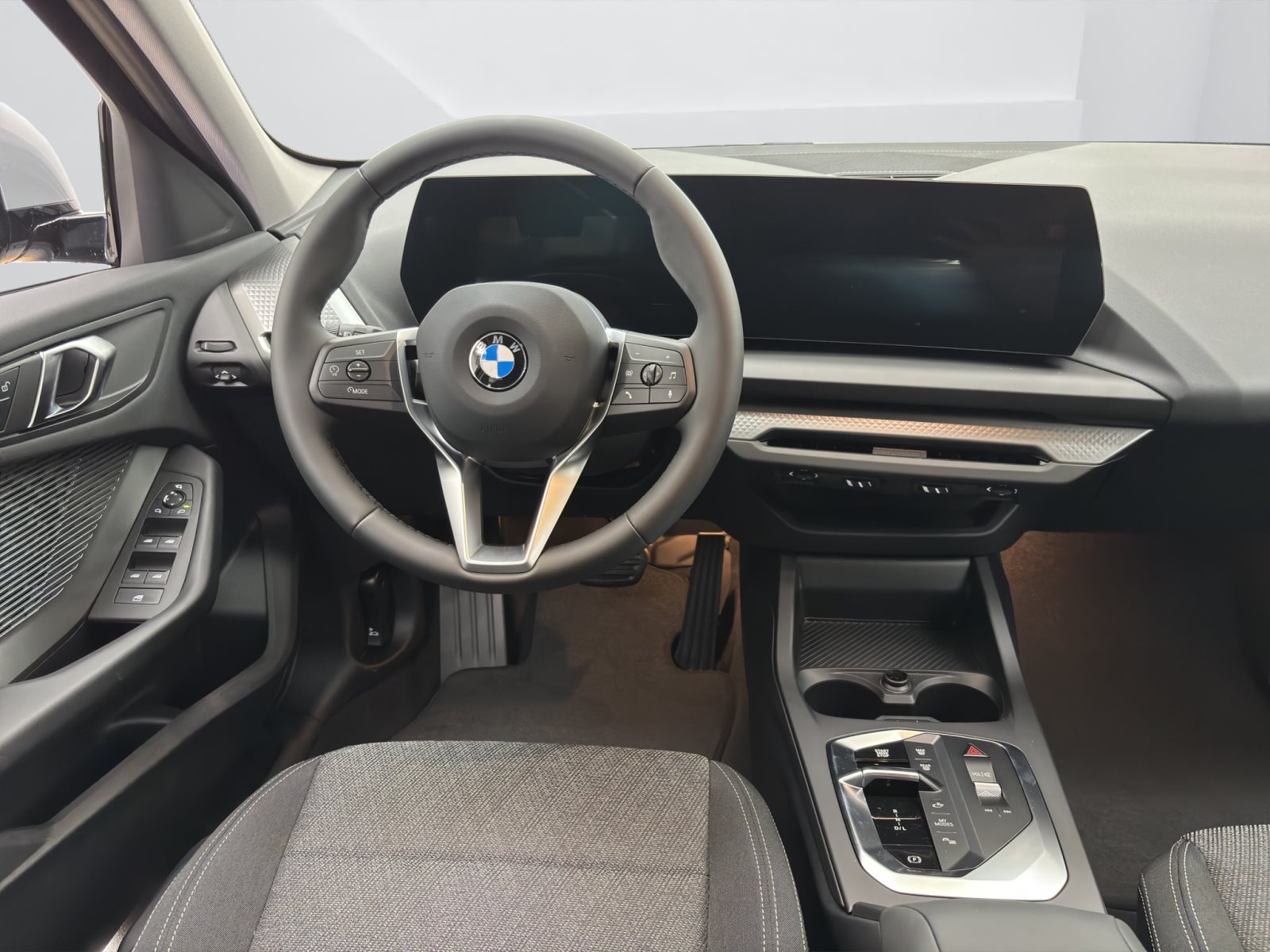 Fahrzeugabbildung BMW 120 [M Sport, Navi, 18 LMR, RFK, SHZ, LED] DAB